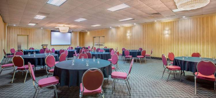 萨德伯里戴斯酒店及会议中心(Days Inn by Wyndham Sudbury & Conference Centre)图片