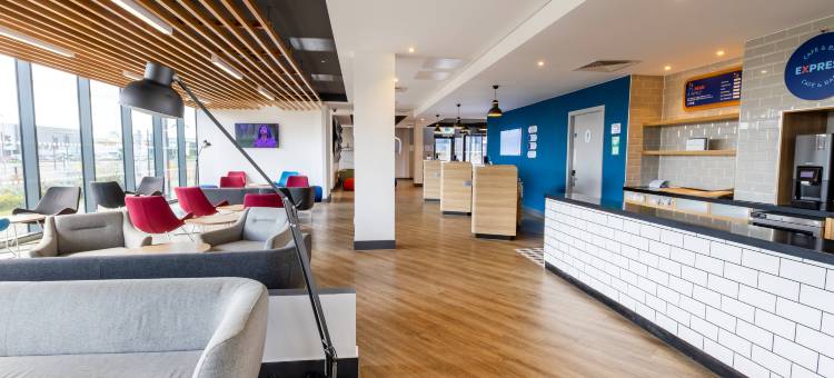 曼彻斯特特拉福德城智选假日酒店(Holiday Inn Express Manchester - Trafford City)图片