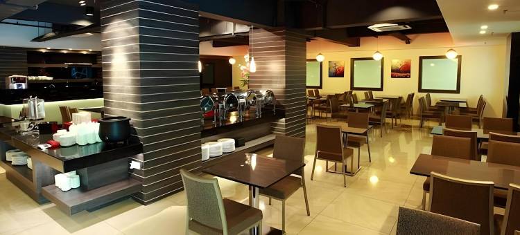 欣悦酒店(Symphony Suites Hotel)图片