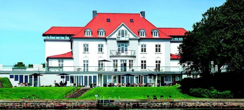 西克斯图斯希纳托会议酒店(Sixtus Sinatur Hotel & Konference)图片