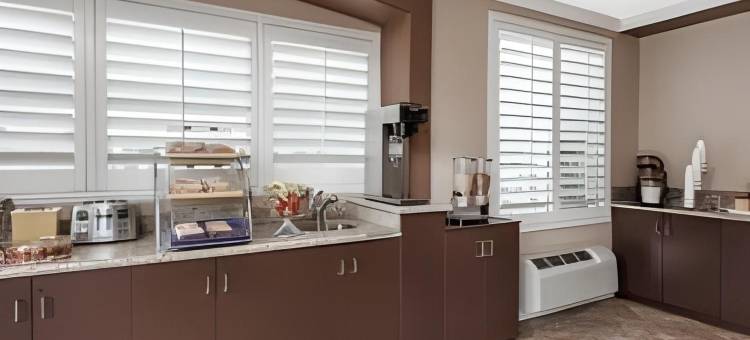 海港套房酒店(Harbor Inn & Suites)图片