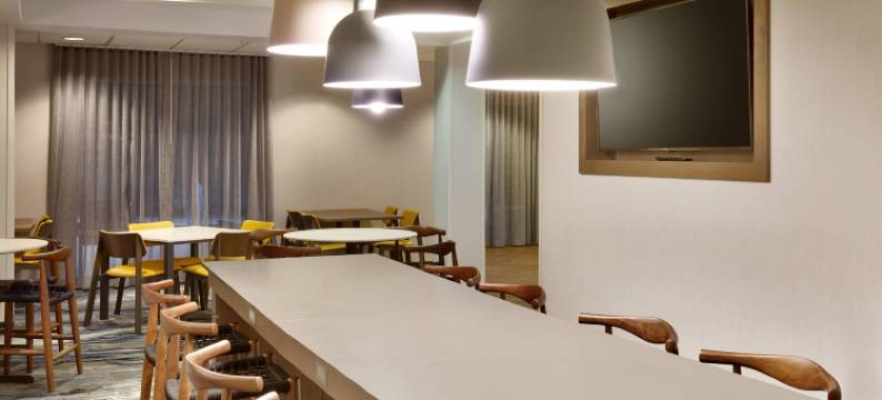 谢拉维斯塔万豪国际万枫酒店及套房(Fairfield by Marriott Inn & Suites Sierra Vista)图片