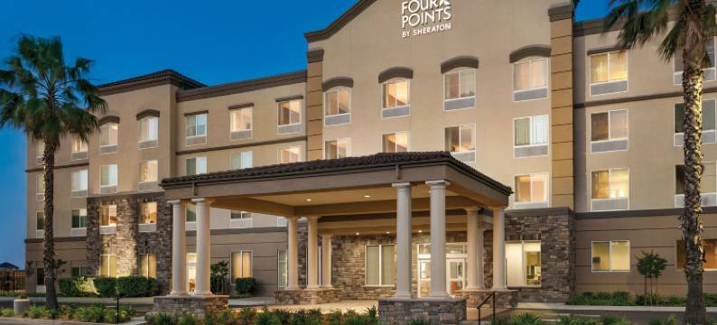 萨克拉门托国际机场福朋喜来登酒店(Four Points by Sheraton Sacramento International Airport)图片