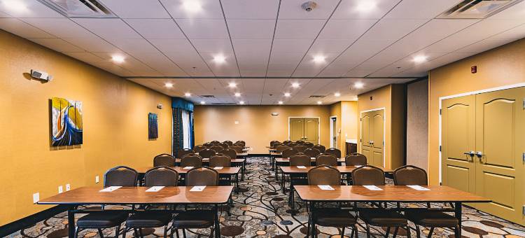 希尔顿欢朋酒店-尼亚加拉瀑布机场(Hampton Inn Niagara Falls/Blvd)图片
