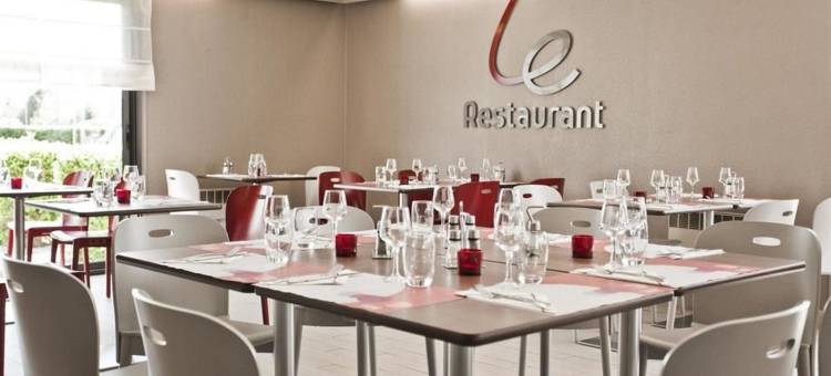 默伦南百合花康铂酒店(Campanile Melun Sud - Dammarie les Lys)图片