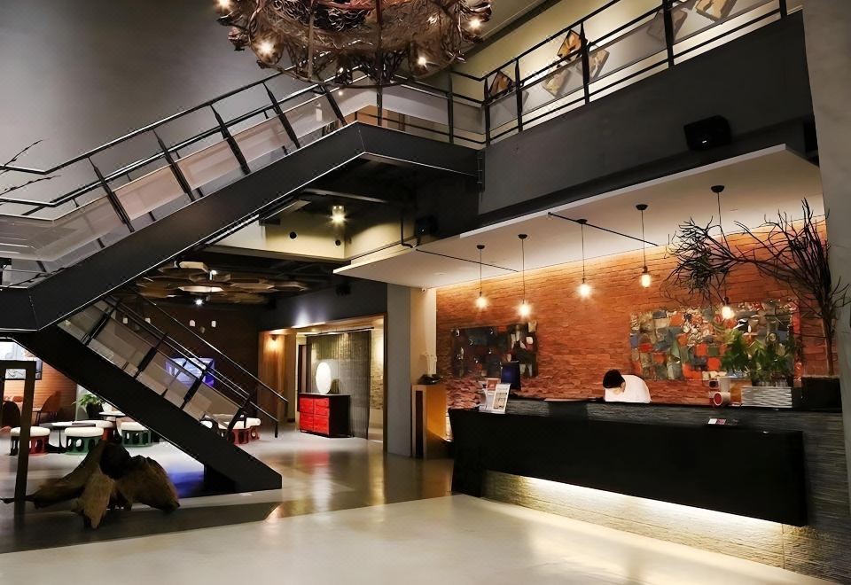 NO.9 Hotel Hotel Overview