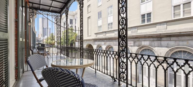 圣赫莱尼的Roami(Roami at St. Helene)图片