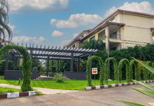 Discover Resorts - KarjatHotel Overview