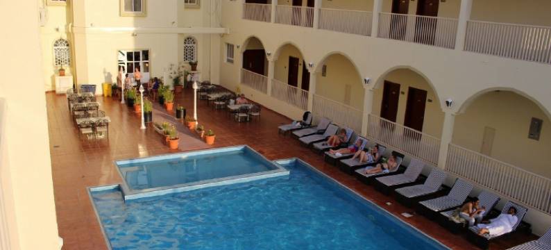 阿尔迪亚酒店(Al Diyar Hotel)图片