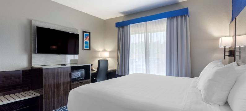 舒适套房酒店(Comfort Inn & Suites)图片