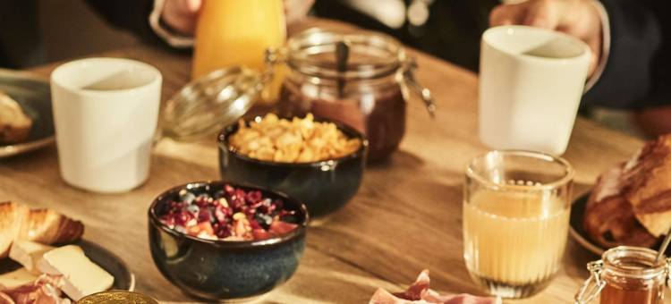 普罗旺斯艾克斯南南桥康铂酒店(Campanile Prime - Aix En Provence - Pont De L'arc)图片