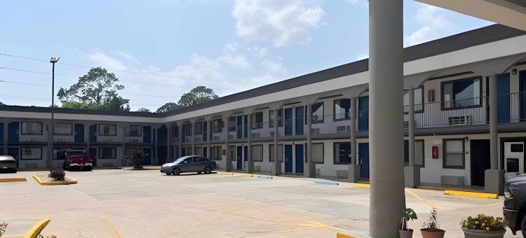 路易斯安那州奥佩卢萨斯 6 号开放式公寓套房酒店(Studio 6 Suites Opelousas, LA)图片