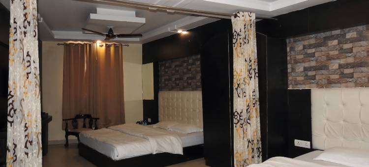 绿洲棕榈Rubystone异域(Green Palms Rubystone Exotic)图片