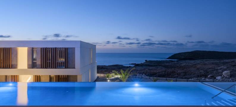 科拉尼瓦利亚海滩(Kora Nivaria Beach)图片