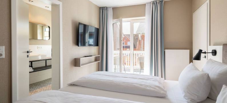 伽尼斯加罗斯公园酒店(Hotel am Schlosspark Garni)图片