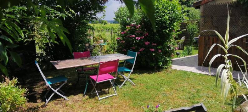 佩耶鲁塔斯旅馆(Chambres et Gîte Peyroutas "Amélie" à Vignonet St Emilion)图片