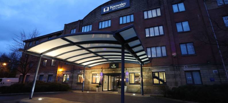 诺斯利酒店与休息室(Knowsley Inn & Lounge)图片