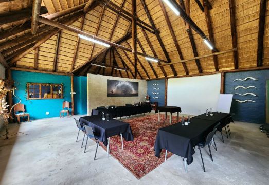 Buyskop Lodge Hotel Overview