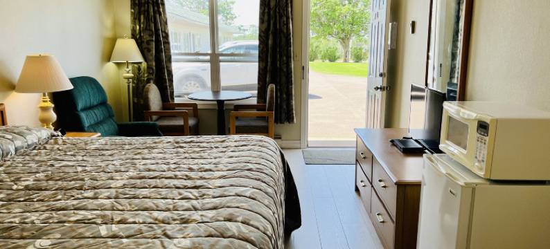 安妮雪莉汽车旅馆及小屋(Anne Shirley Motel & Cottages)图片