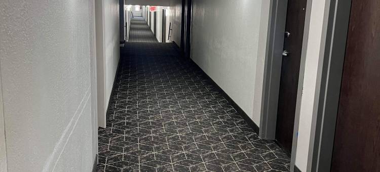 马尼托沃克戴斯酒店(Days Inn by Wyndham Manitowoc)图片