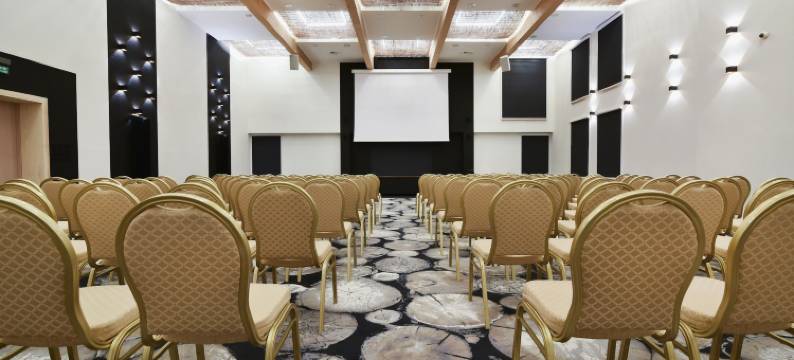 华沙SPA度假酒店(Hotel Warszawa Spa & Resort)图片