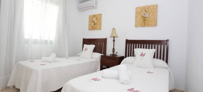 马尼尔瓦太阳公寓式酒店(Hotel Apartamentos Manilva Sun)图片