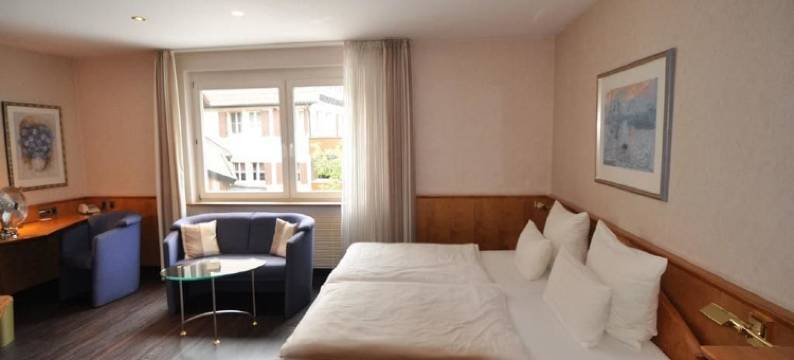 普隆德菲磨坊乡村酒店(Landhotel Pfrondorfer Mühle)图片