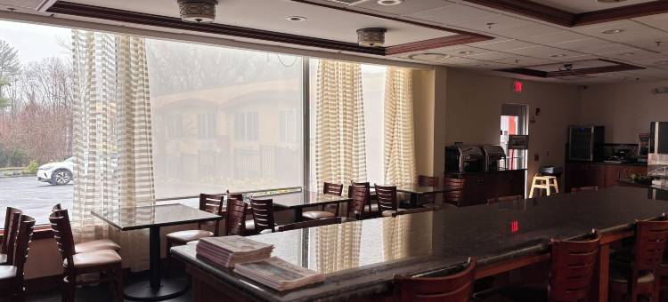 新哈芬汉登酒店及套房(Hamden Hotel and Suites – Hamden New Haven)图片