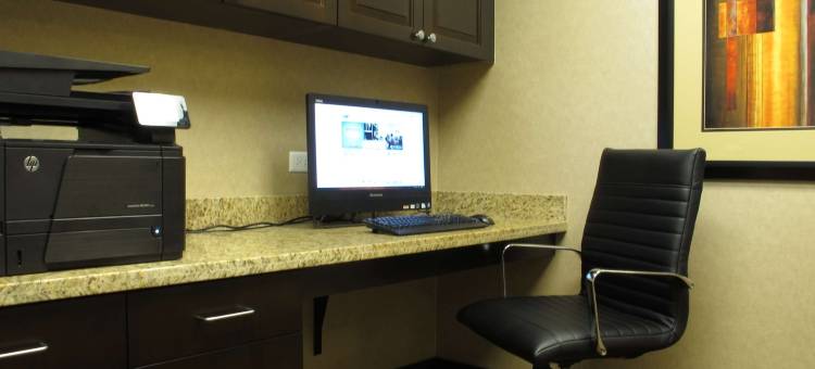 Homewood Suites by Hilton-科拉尔维尔爱荷华河兰丁(Homewood Suites by Hilton Coralville - Iowa River Landing)图片