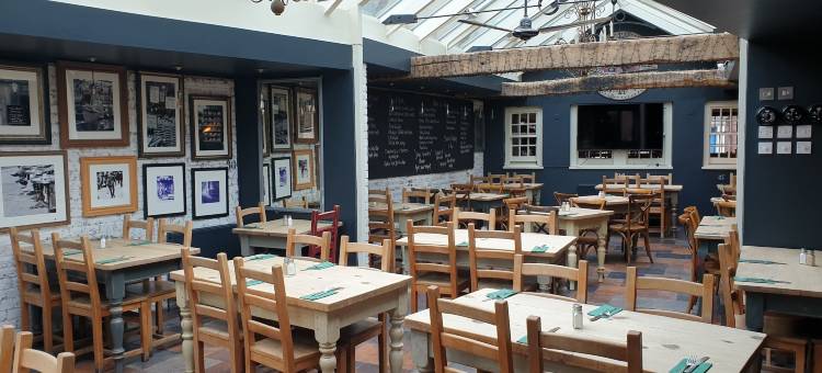 纳格斯海德旅馆(The Nags Head)图片