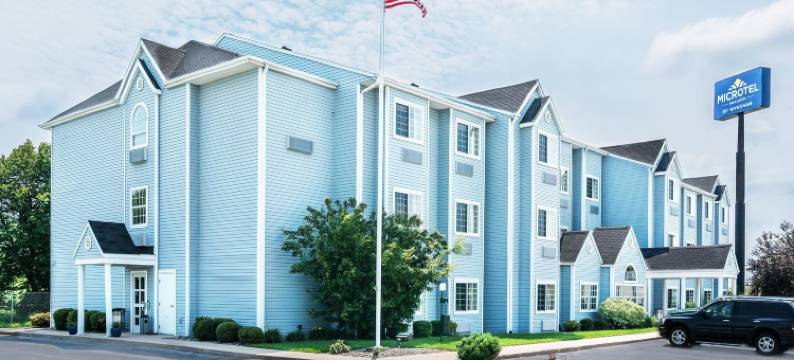 托马麦客达套房酒店(Microtel Inn & Suites by Wyndham Tomah)图片