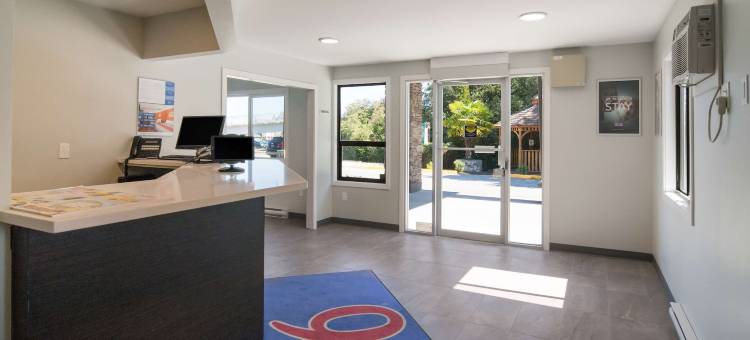 英属哥伦比亚桑尼克顿 - 维多利亚机场 6 号汽车旅馆(Motel 6 Saanichton, BC - Victoria Airport)图片