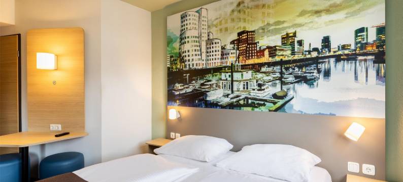 杜塞尔多夫市南民宿酒店(B&B HOTEL Düsseldorf City-Süd)图片