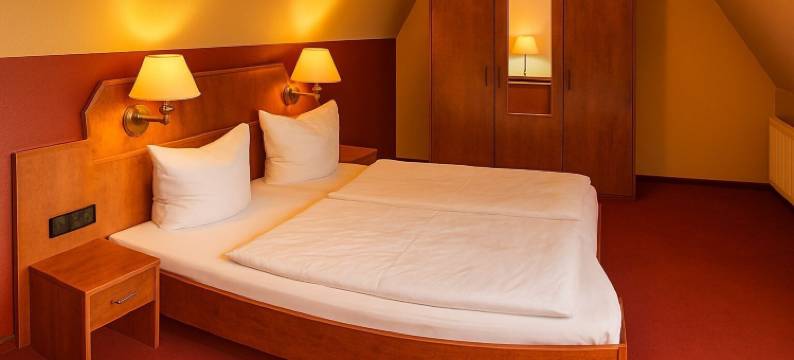 施瓦岑贝克酒店(Hotel Schwarzenbek)图片