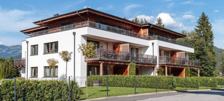 策尔湖畔阿尔卑斯租赁滑雪及高尔夫套房酒店(Ski & Golf Suites Zell am See by Alpin Rentals - Incl Summercard)图片