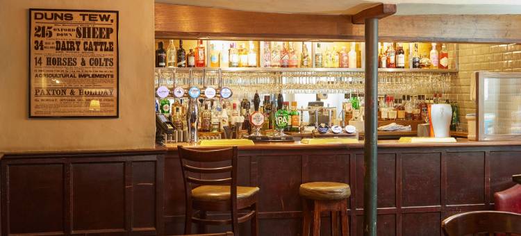 阿德伯里红狮酒店 - 格林国王旅馆(Red Lion Hotel by Greene King Inns)图片