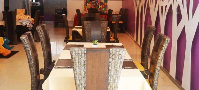 苏林海滩本雅达洛奇山林小屋(Benyada Lodge - Surin Beach)图片