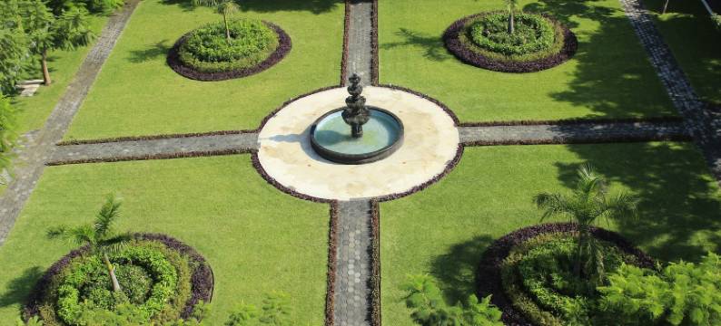 洛瑞安俱乐部酒店(The Lorian Club)图片