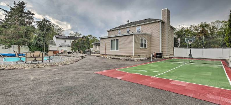 泽西之家 w/ 热水浴缸 & 私人泳池!(Jersey Home w/ Hot Tub & Private Pool!)图片