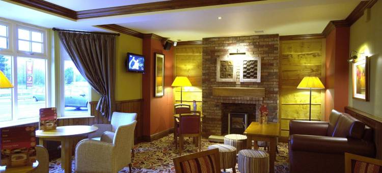 邓巴顿普里米尔酒店-洛蒙德湖(Premier Inn Dumbarton/Loch Lomond)图片