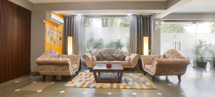 Fabhotel 新旅程酒店(FabHotel New Journey Hospitality Near MG Road & Sikanderpur Metro)图片