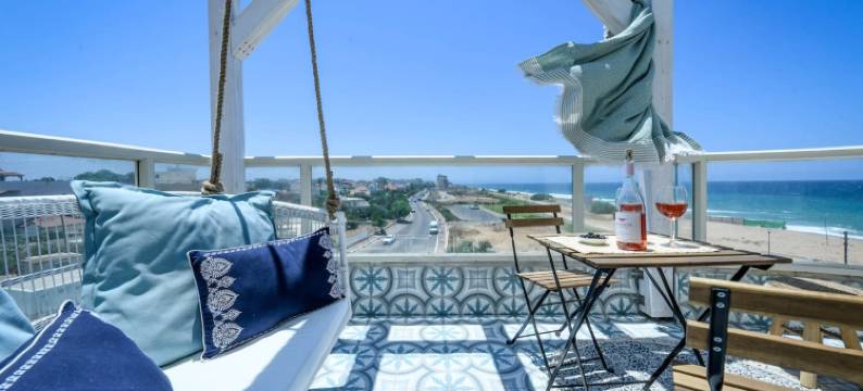 Authentic Beachfront Apartment图片