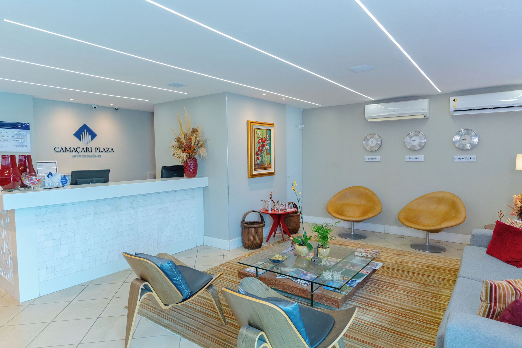 Camaçari Plaza Hotel Over view