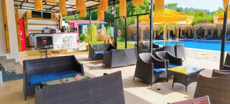 伊雷迪兹凯麦尔度假酒店(Erendiz Garden Hotel)图片