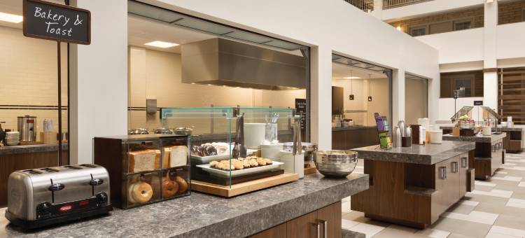 希尔顿安泊酒店-布卢明顿明尼阿波利斯(Embassy Suites by Hilton Bloomington/Minneapolis)图片