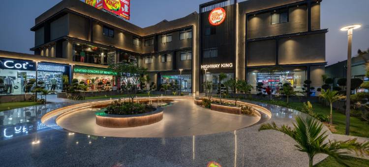 内姆拉纳贝罗尔国王公路酒店(Hotel Highway King Behror)图片