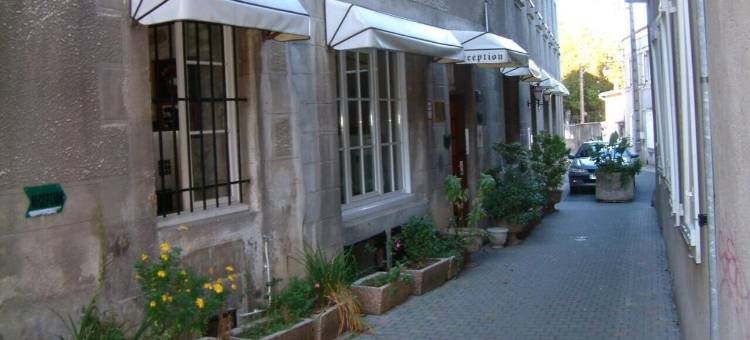 圣让德拉门酒店(A la Porte Saint Jean)图片