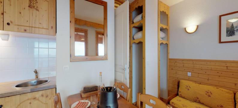 Apartment in Chamrousse with balcony图片