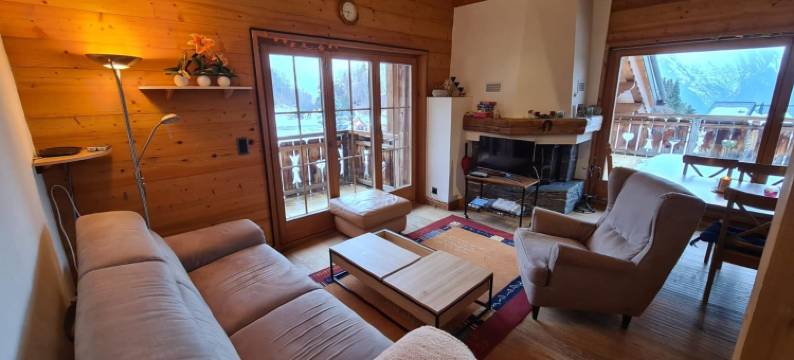 Spacious apartment with terrace图片