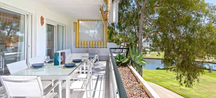 Cozy apartament in Marbella. Guadalmina Golf图片